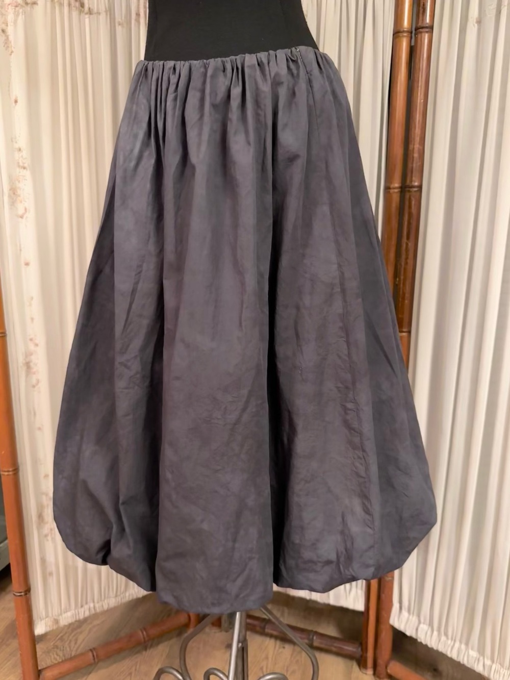 Shareen Collections Gray Cotton Bubble Midi Skirt - Picture 4 of 9